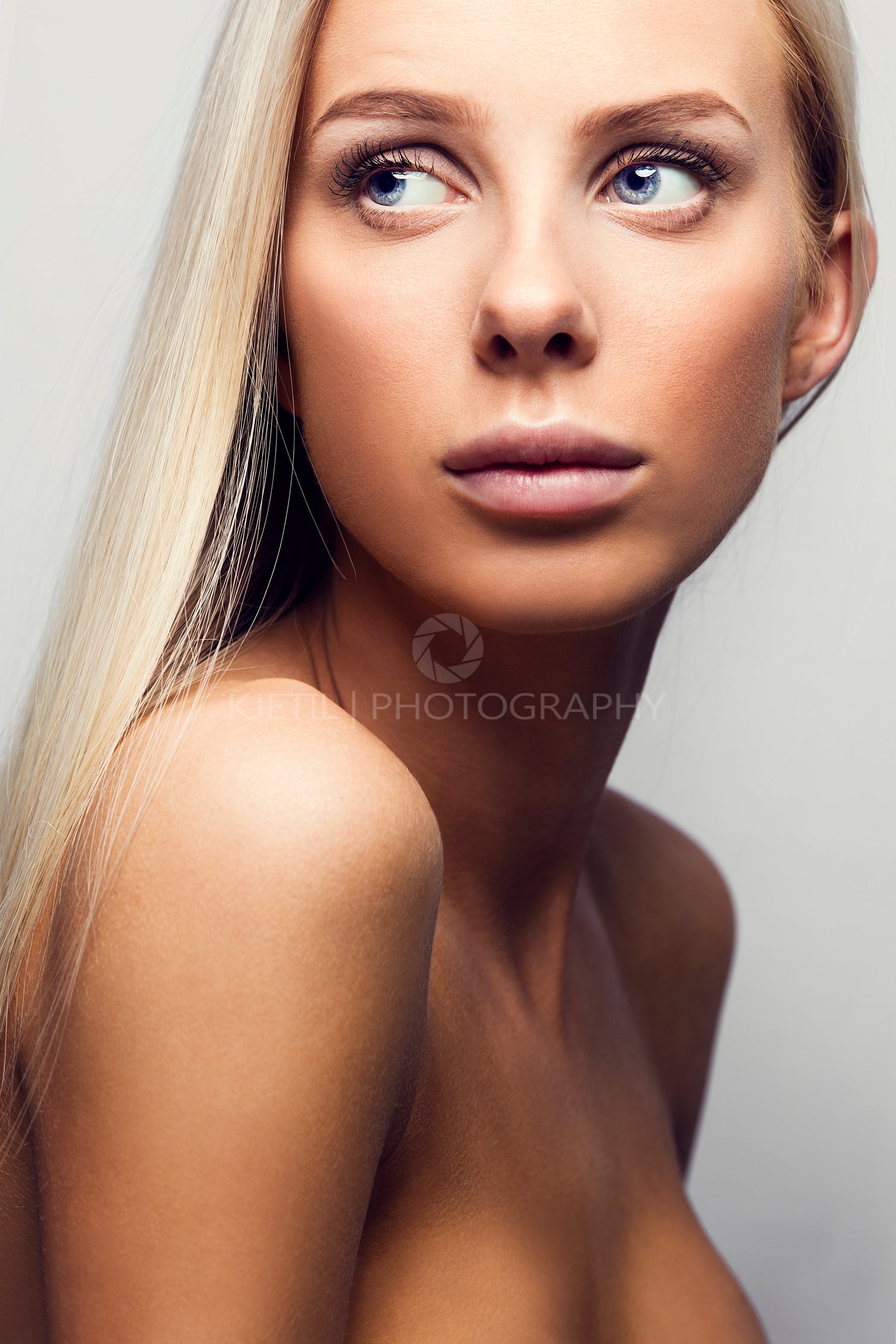 Beautiful young woman with blonde hair – kjetil | photography