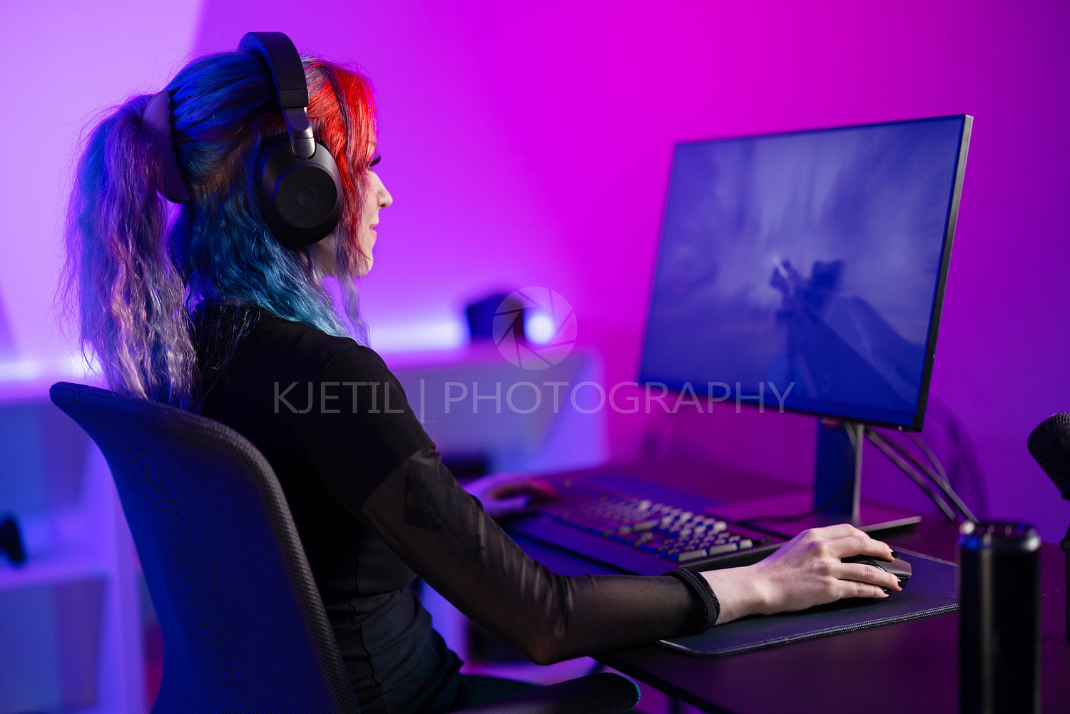 Focused Gamer Playing first-person shooter in a Vibrant, Colorful Room