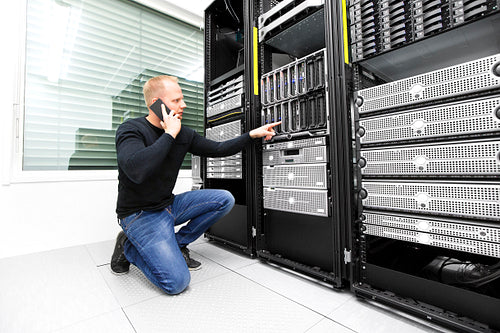 IT consultant calling support in datacenter
