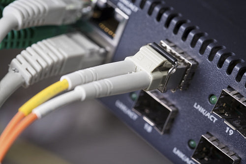 Fiber Connection in Datacenter