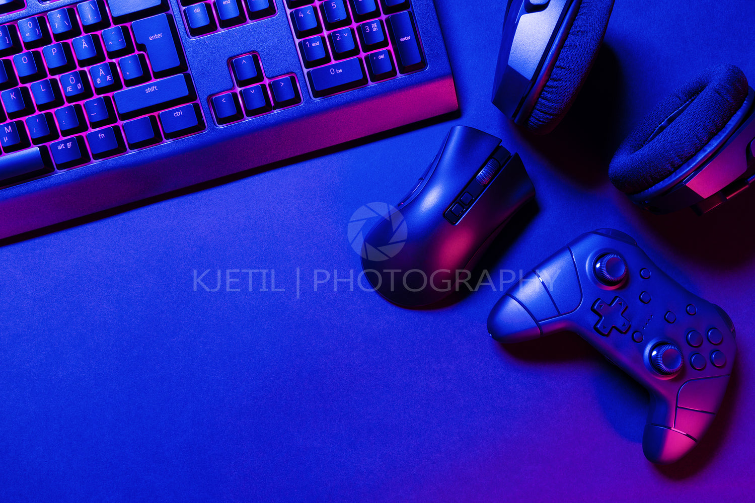 Pink lit keyboard by gaming gadgets