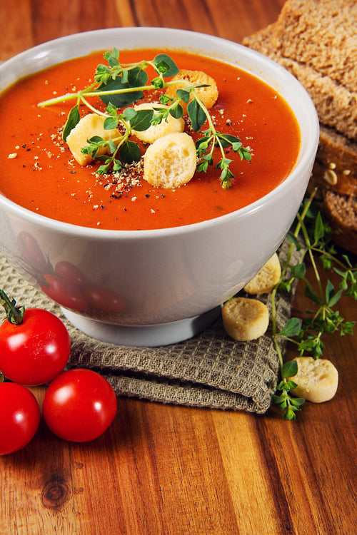 Fresh Tomato Soup with Bread and Spice
